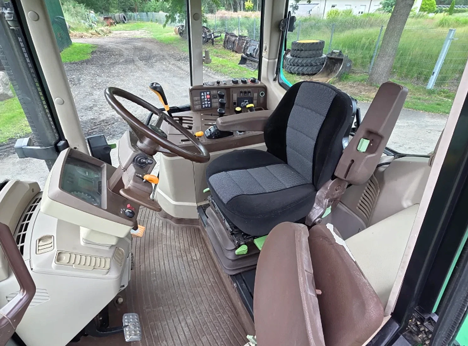 John Deere 6520 Premium — foto 6