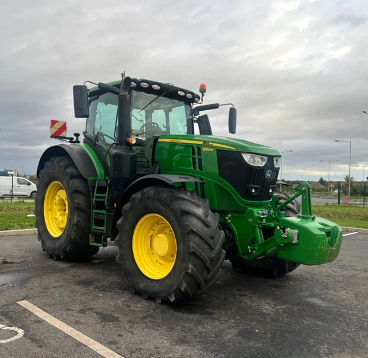 John Deere 6250R Premium Edition — foto 1