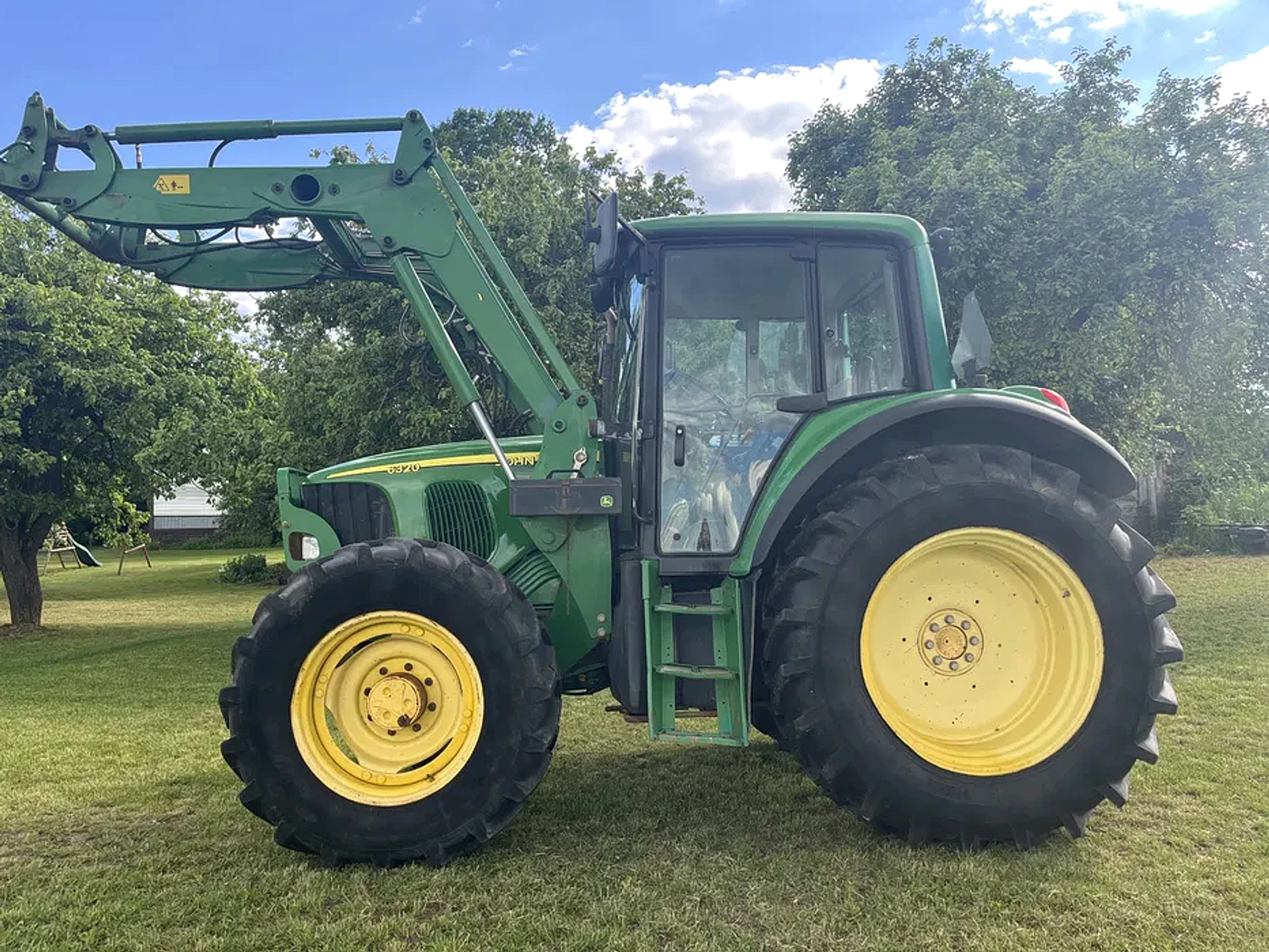 John Deere 6320 — foto 1