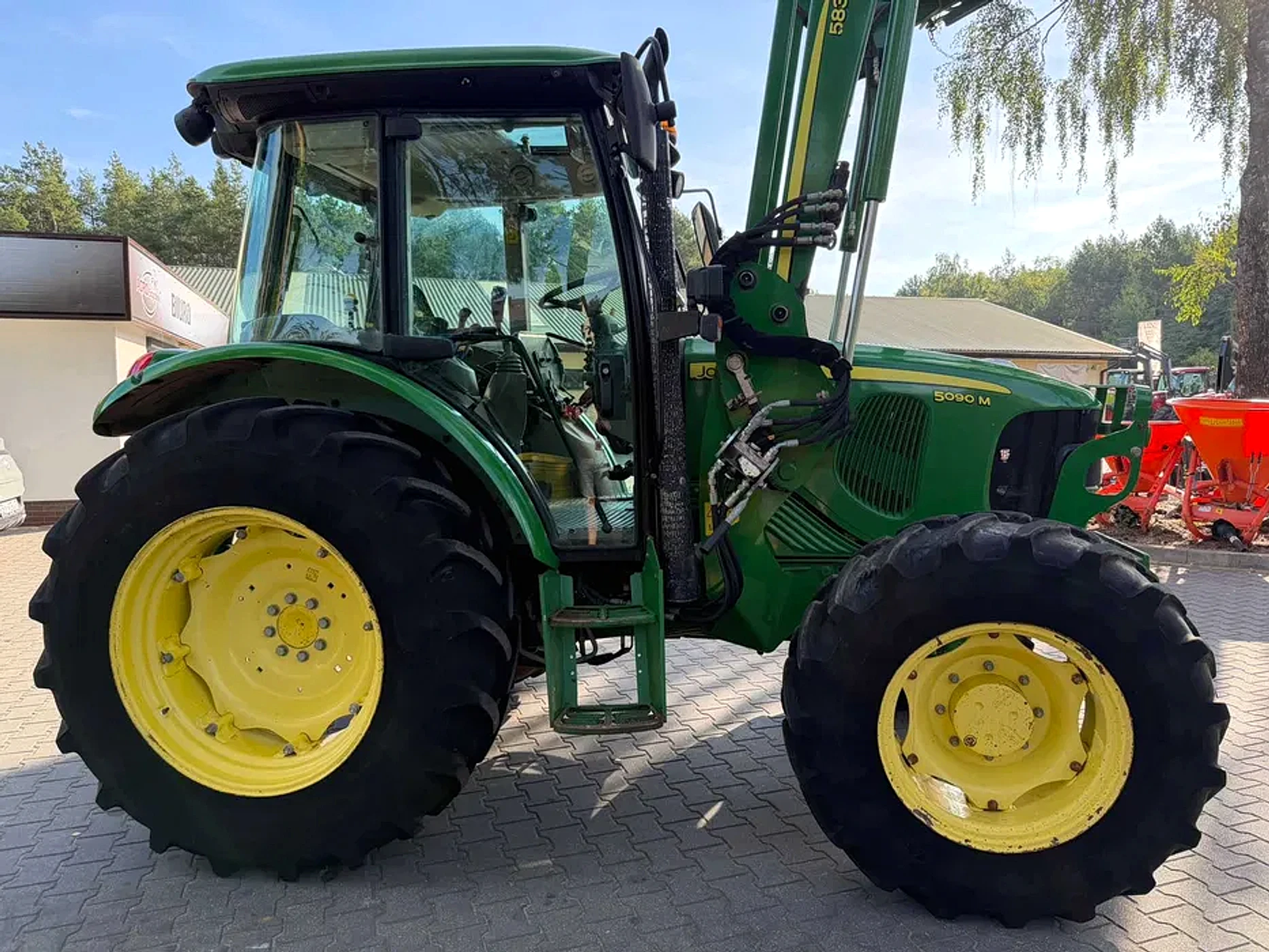 John Deere 5090M — foto 3