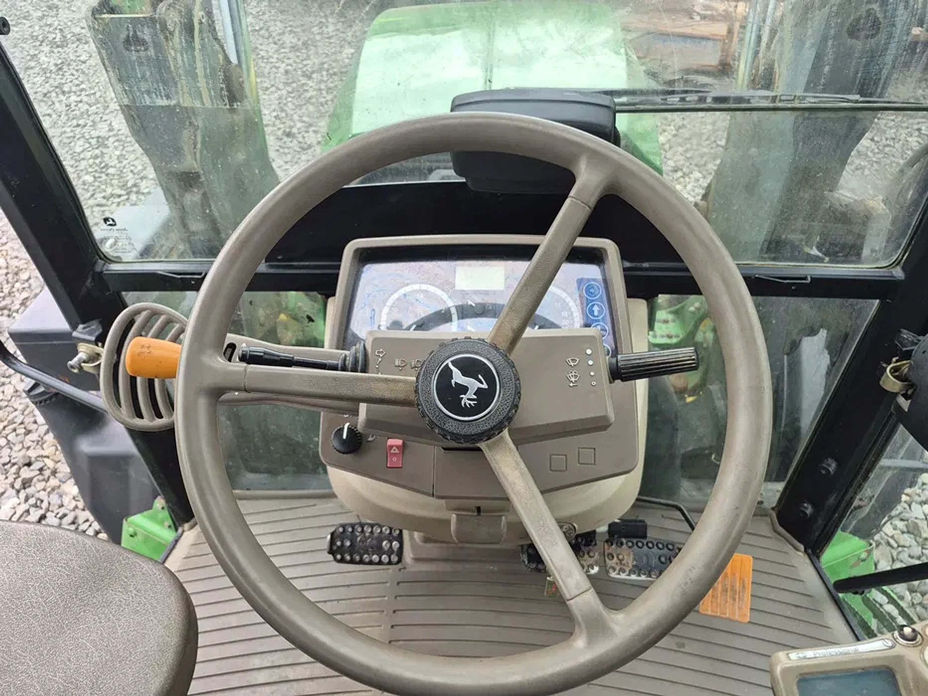 John Deere 6110MC — foto 4