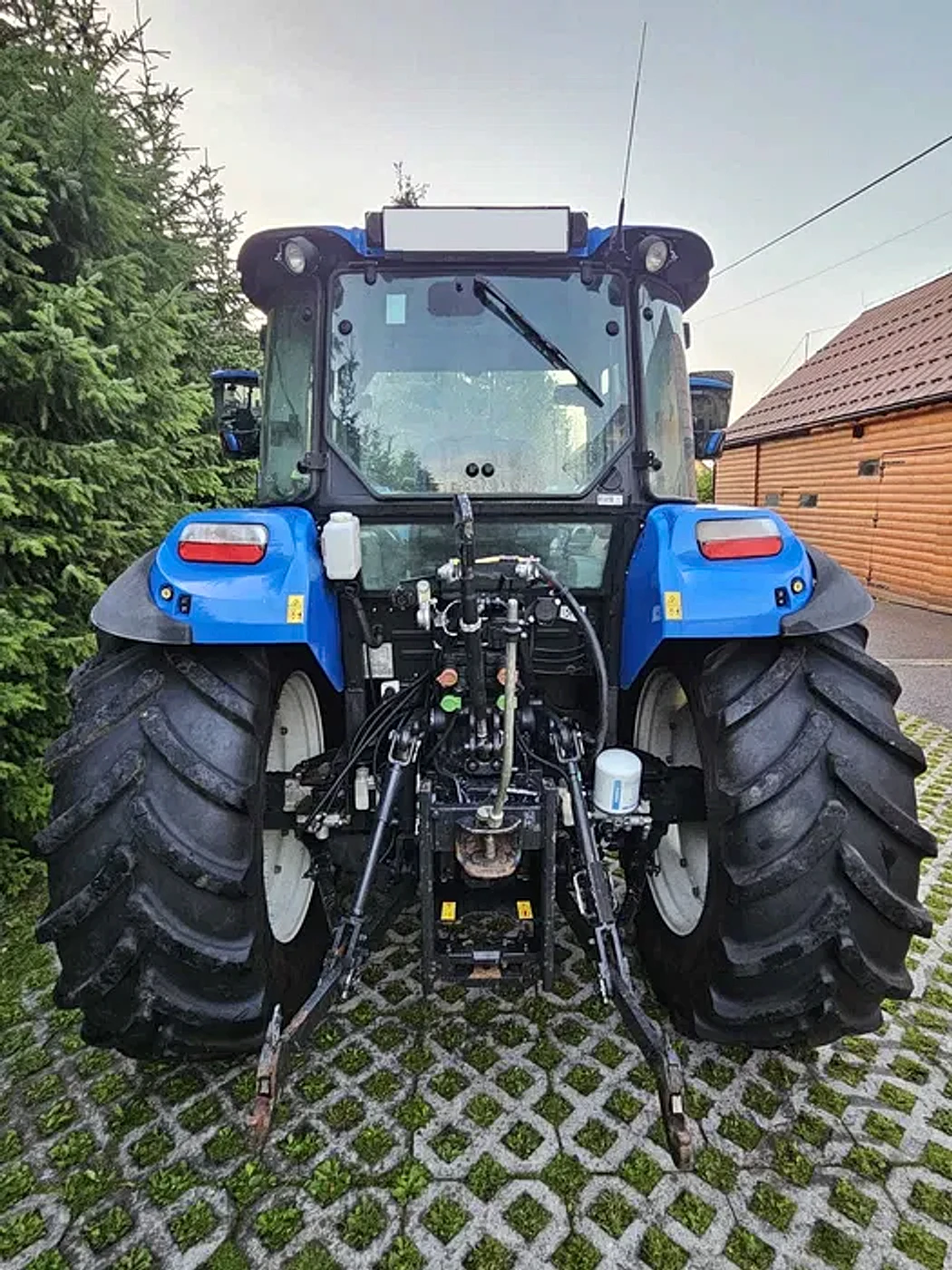 New Holland T5.115 — foto 6