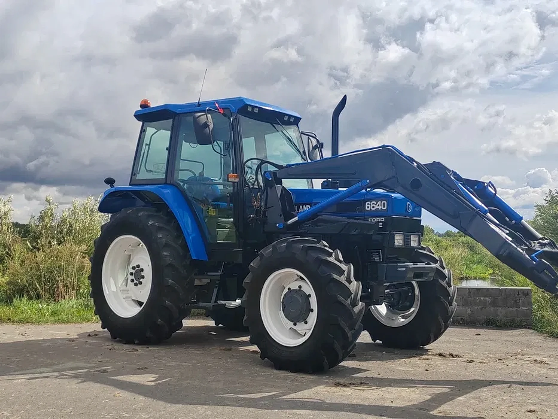 Ford 6640 — foto 1