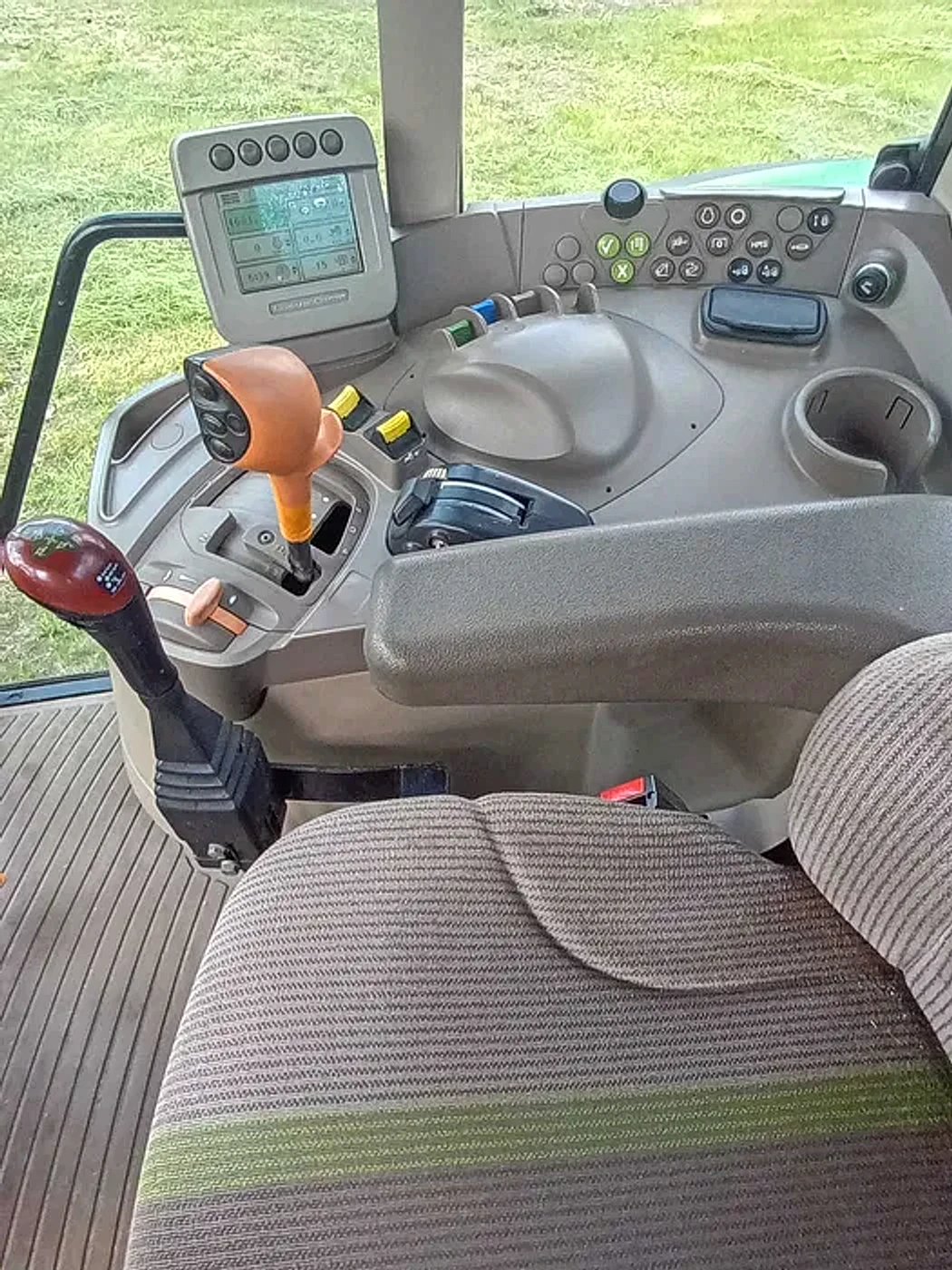 John Deere 6630 — foto 4